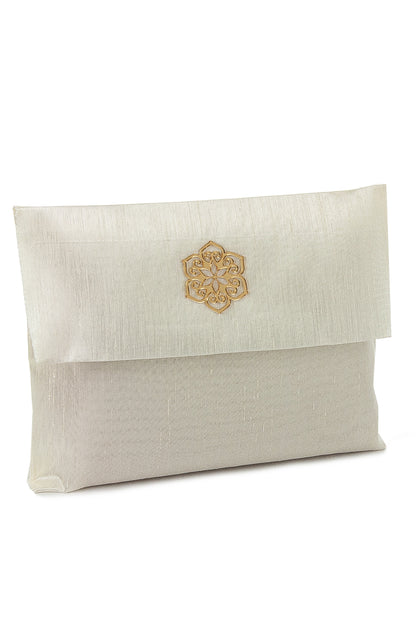 Elegant Travel Prayer Rug Set (Sajadah | Tasbih | Pouch Bag ) - Ihvan