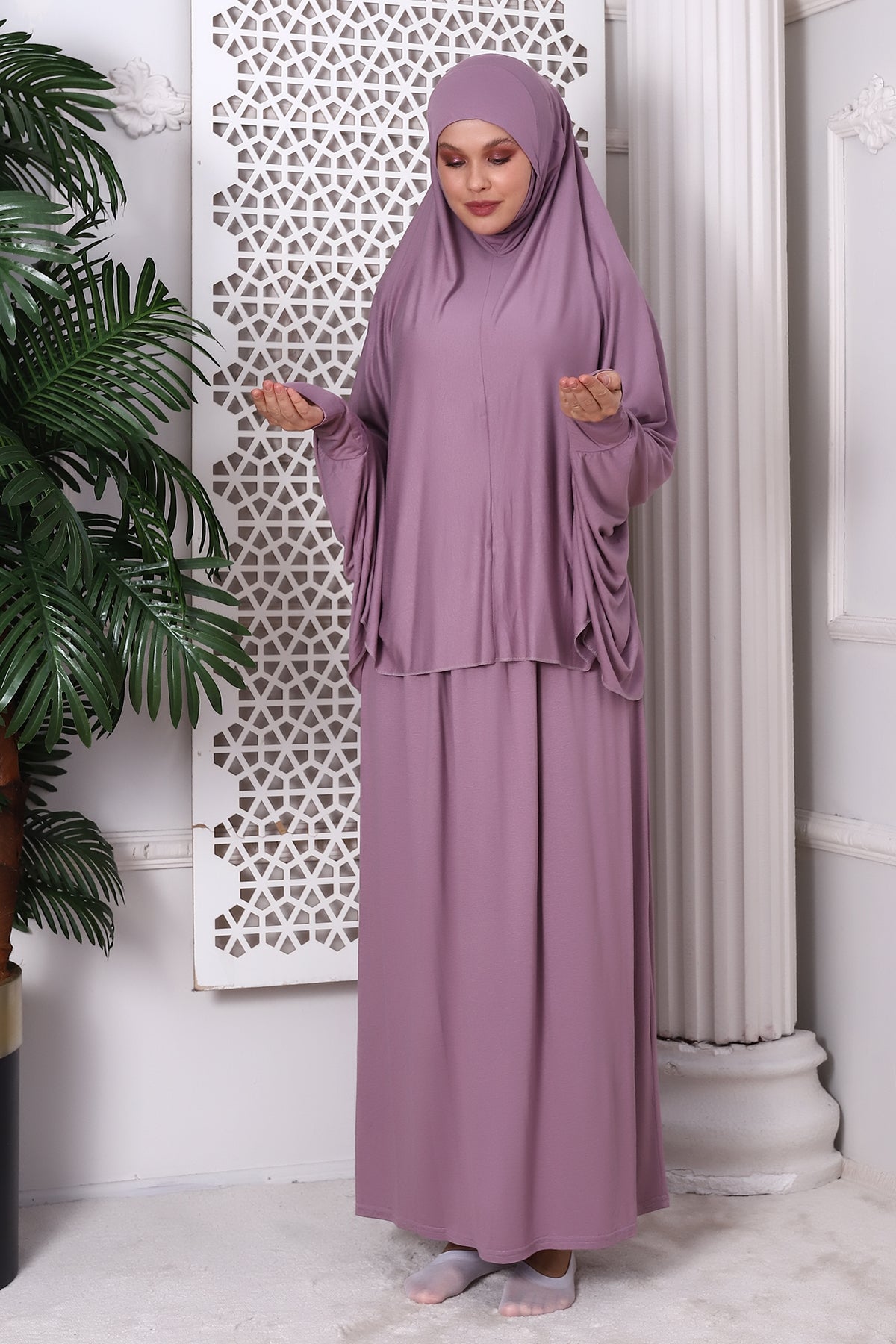 Two-Piece Muslim Prayer Dress for Women | Modest Islamic Abaya Set with Skirt and Hijab - Ihvan