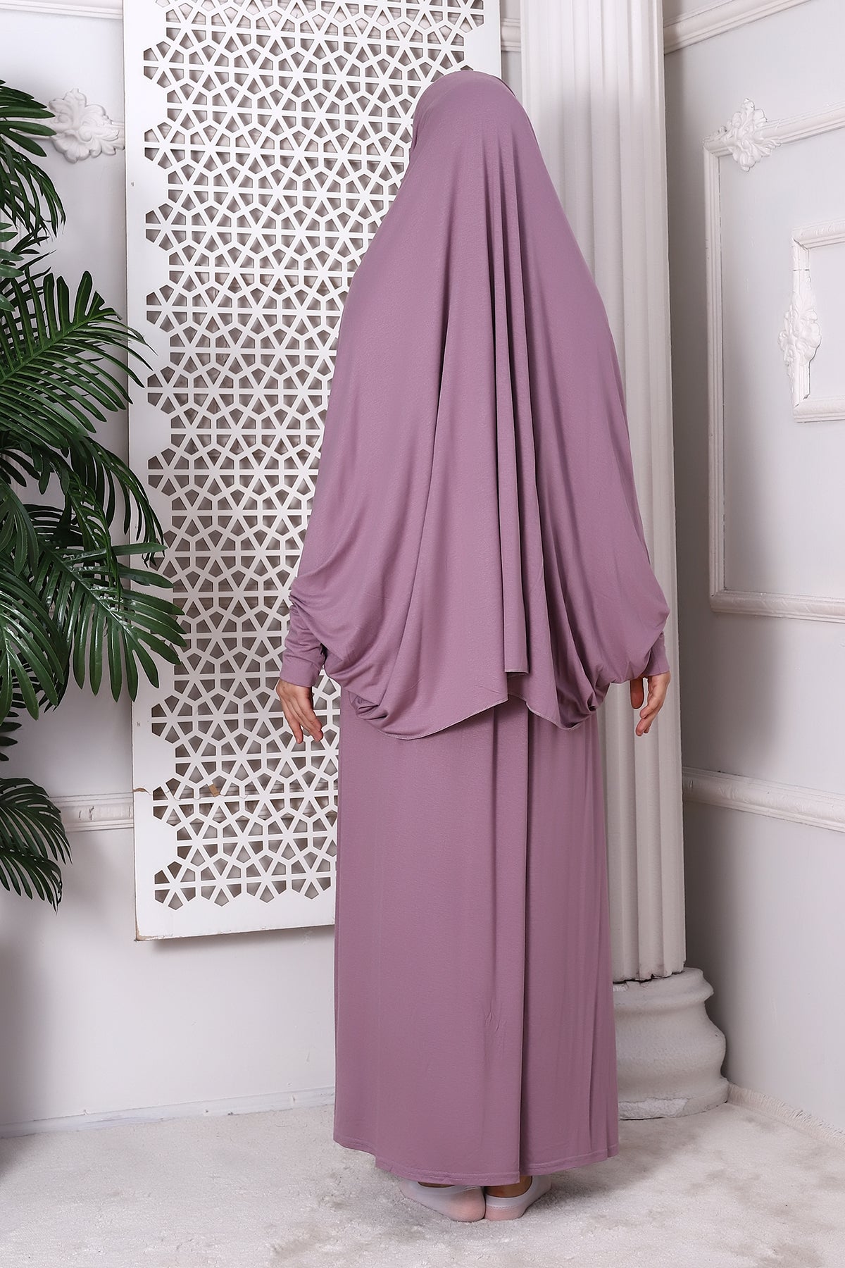 Two-Piece Muslim Prayer Dress for Women | Modest Islamic Abaya Set with Skirt and Hijab - Ihvan