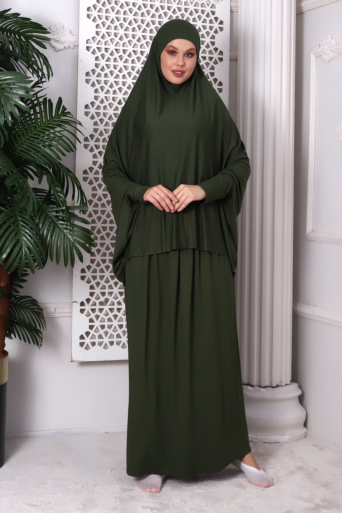 Two-Piece Muslim Prayer Dress for Women | Modest Islamic Abaya Set with Skirt and Hijab - Ihvan