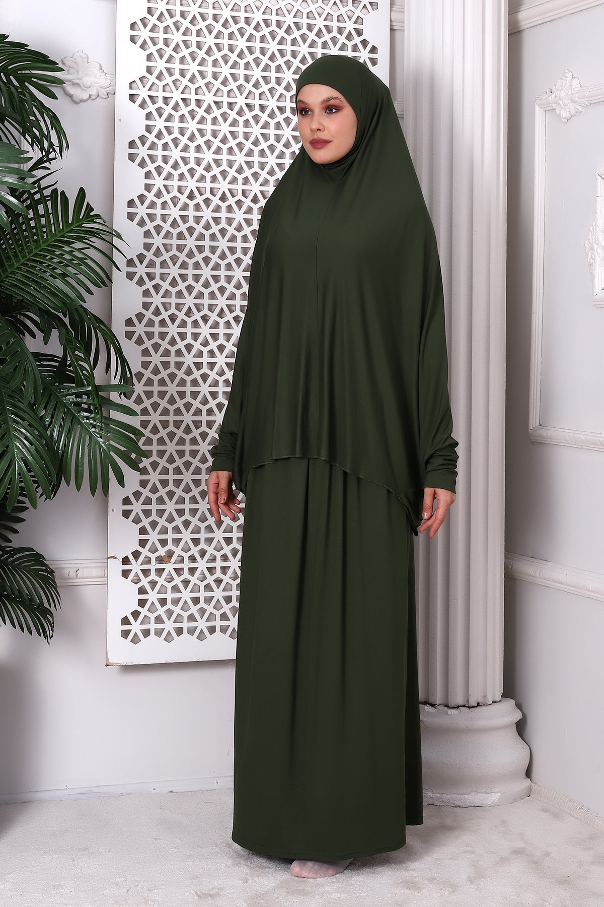 Two-Piece Muslim Prayer Dress for Women | Modest Islamic Abaya Set with Skirt and Hijab - Ihvan