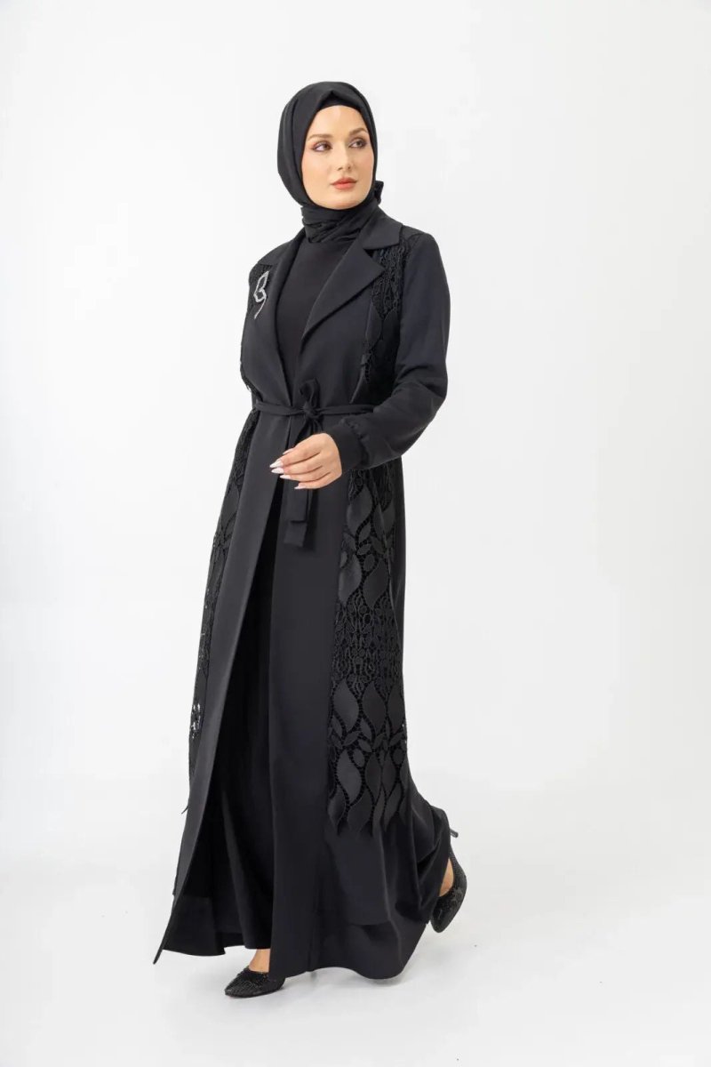 Black Two - Piece Lace Belted Abaya Zerenay 5509 - 25 - ihvan