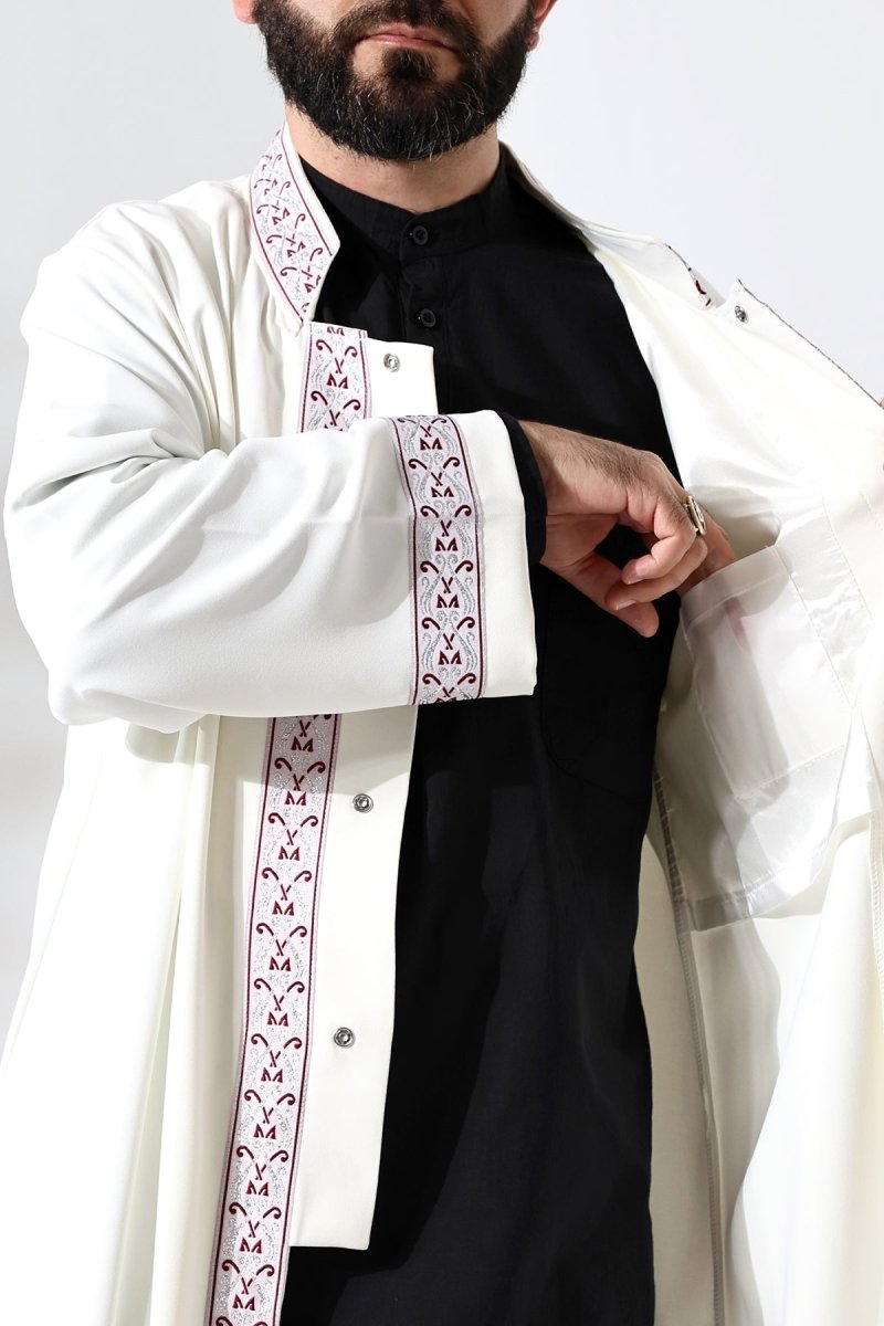 Cream-colored Imam Robe with Red Pattern Embroidery, Mandarin Collar, Snap Buttons, and Pockets. - ihvan