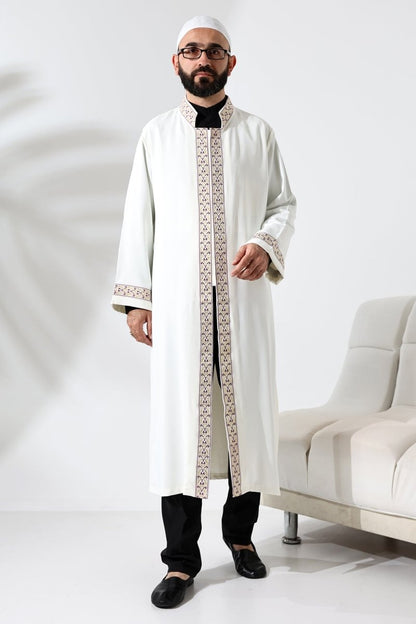 Cream-colored, mandarin collar, snap-button robe with pockets and embroidered burgundy pattern. - ihvan