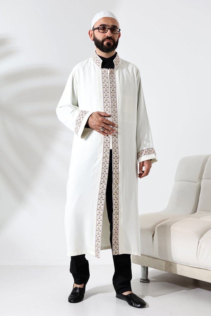 Cream-colored, mandarin collar, snap-button robe with pockets and embroidered burgundy pattern. - ihvan