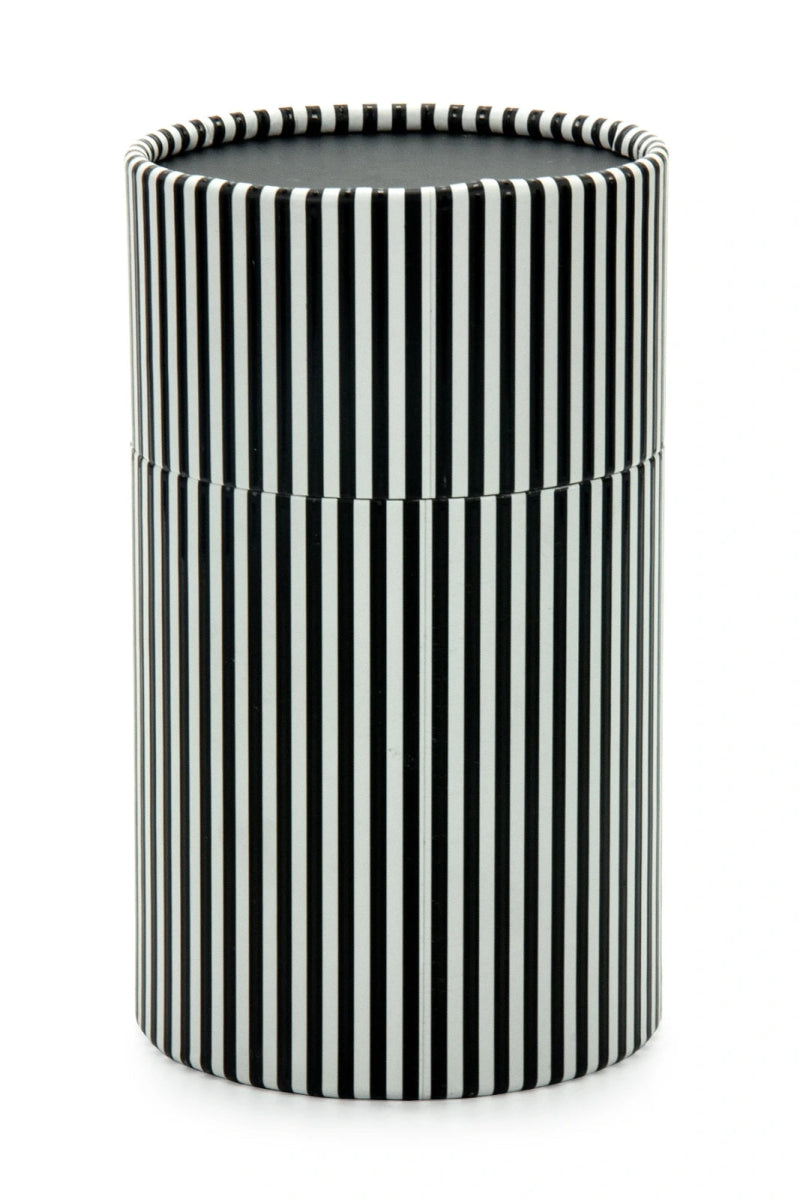 Groom's Dowry Gift Set – Mini Quran, Prayer Cap, Pearl Tasbeeh, and Perfume in Cylinder Box - ihvan