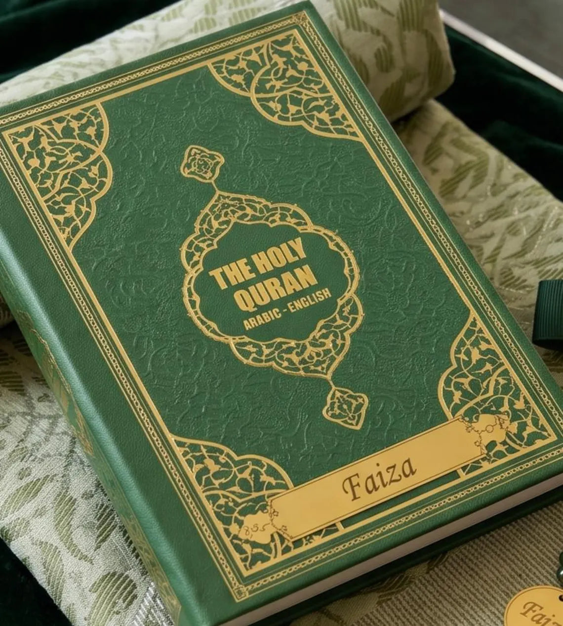 Personalized English Quran Prayer Mat Set: Muslim, Ramadan, Islamic, Eid Gift