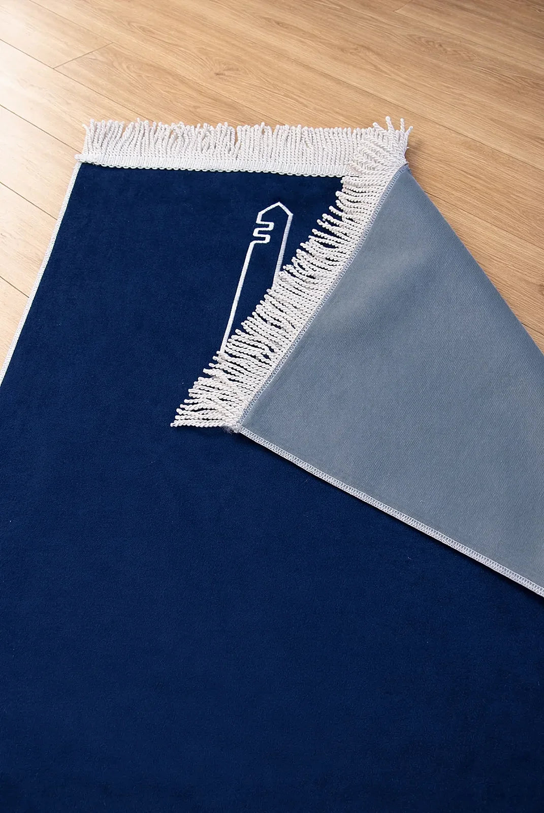 Personalized Luxury Velvet Prayer Rug with Kaaba Embroidery