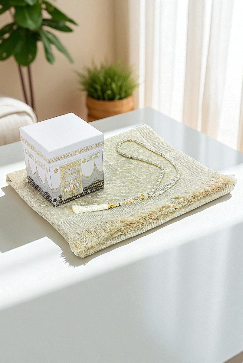 Kaaba Pattern Luxury Mevlut Gift Set – Black Tafta Prayer Rug, Needle Lace Scarf, Pearl Tasbeeh, Special Gift Box - ihvan