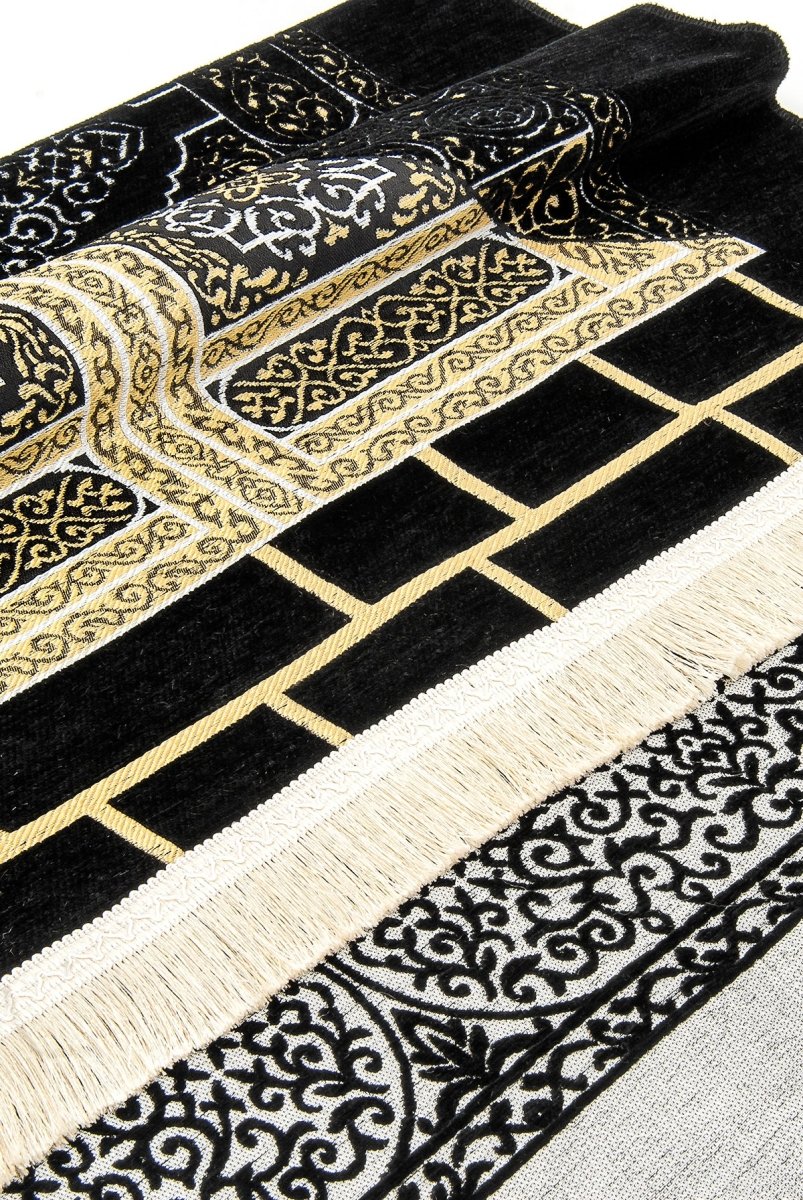 Kaaba Pattern Ultra Plus Chenille Prayer Rug – Black - ihvan
