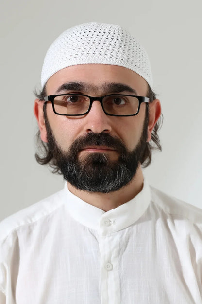 Amber Knitted Kufi Prayer Cap – Patterned Muslim Cap