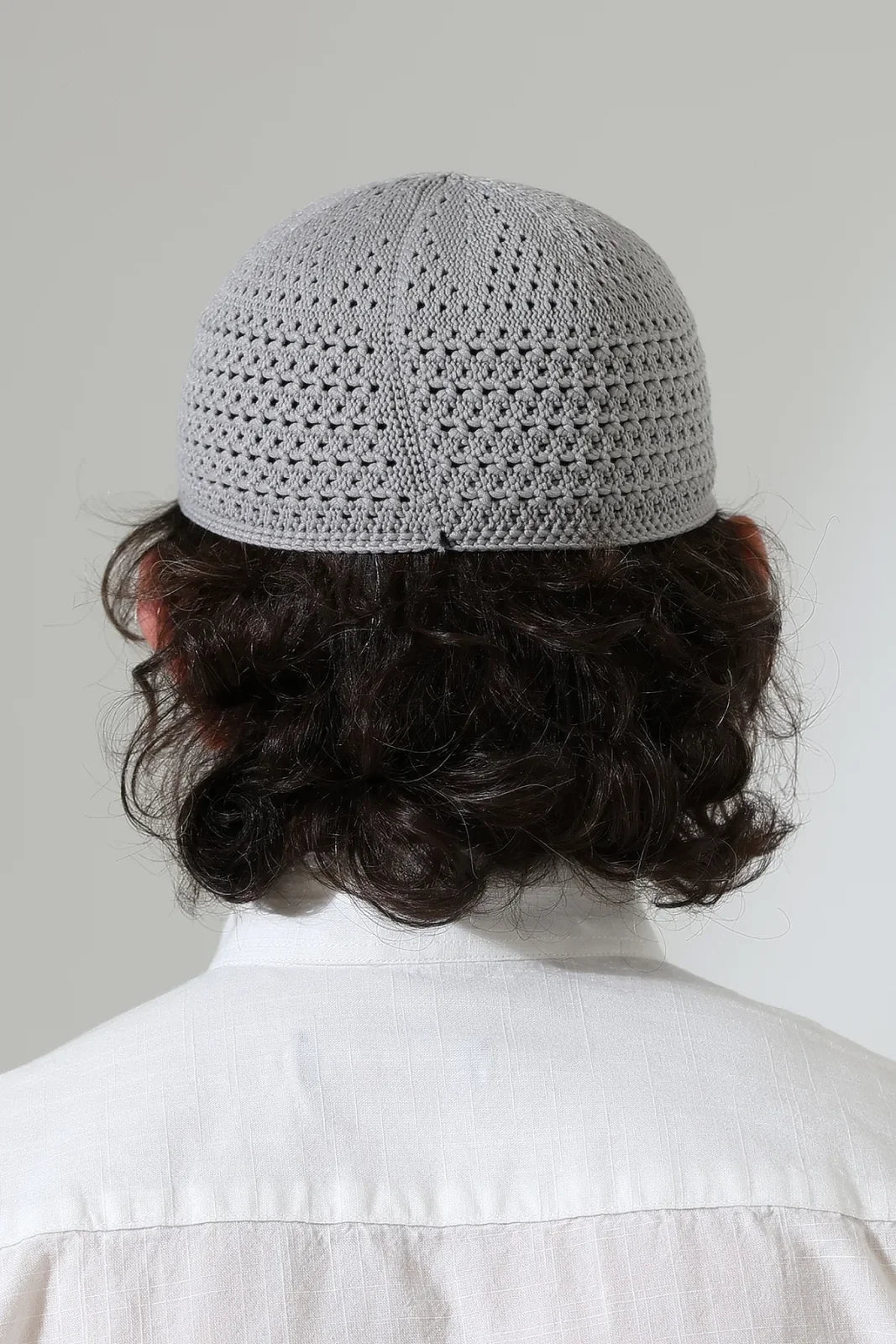 Amber Knitted Kufi Prayer Cap – Patterned Muslim Cap