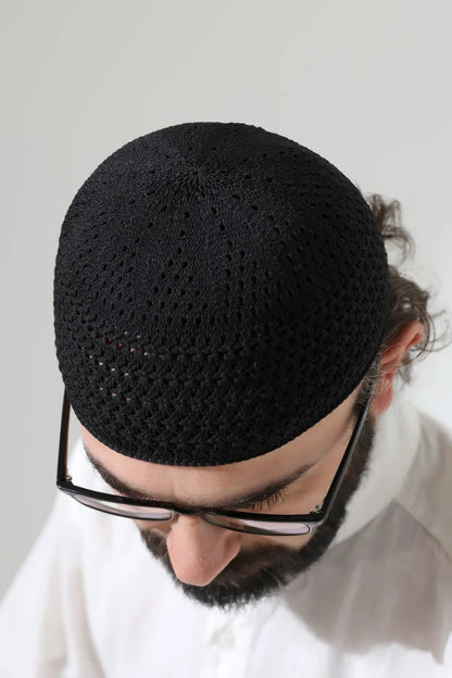 Amber Knitted Kufi Prayer Cap – Patterned Muslim Cap