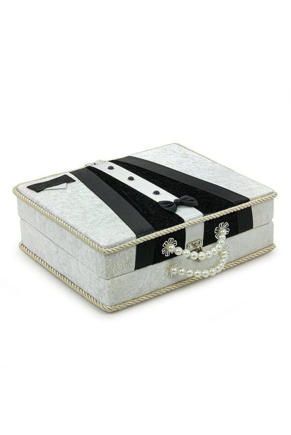 Luxury Dowry Quran Set with Prayer Rug, Digital Zikr Counter, and Tasbeeh – Groom’s Set - ihvan