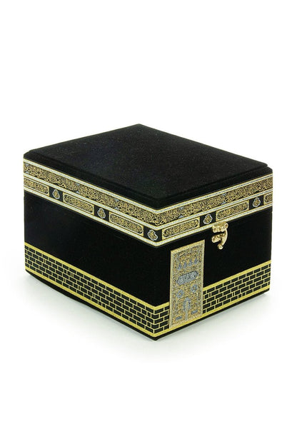 Luxury Velvet Kaaba Gift Set – Prayer Rug, Tasbeeh, Zikr Counter, Quran, and Scarf in Elegant Box - ihvan
