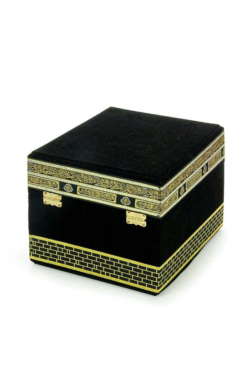 Luxury Velvet Kaaba Gift Set – Prayer Rug, Tasbeeh, Zikr Counter, Quran, and Scarf in Elegant Box - ihvan