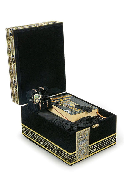 Luxury Velvet Kaaba Gift Set – Prayer Rug, Tasbeeh, Zikr Counter, Quran, and Scarf in Elegant Box - ihvan