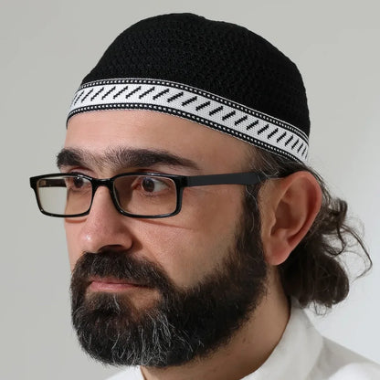 Milad Stripe-Detail Kufi Prayer Cap – Patterned Machine-Knitted Muslim Cap