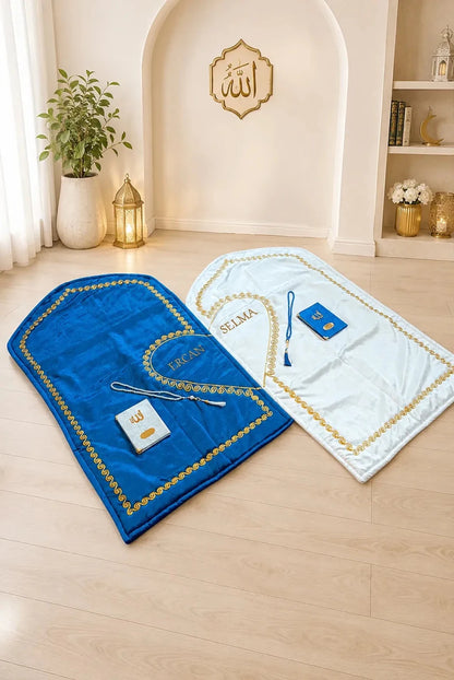 Personalized Couple Prayer Rug Gift Set with Names & Heart Design – Blue & Cream - ihvan