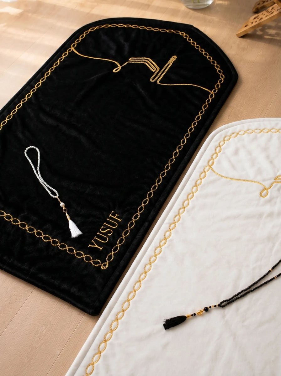 Personalized Couple’s Prayer Rug Set with Kaaba Design - Black & White - ihvan