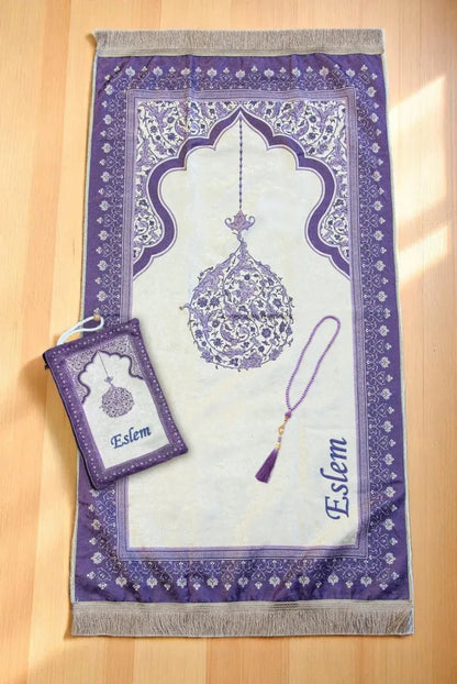 Personalized Embroidered Velvet Prayer Mat Set – Luxury Mihrab Design Prayer Rug with Matching Pouch & Pearl Tasbih - ihvan