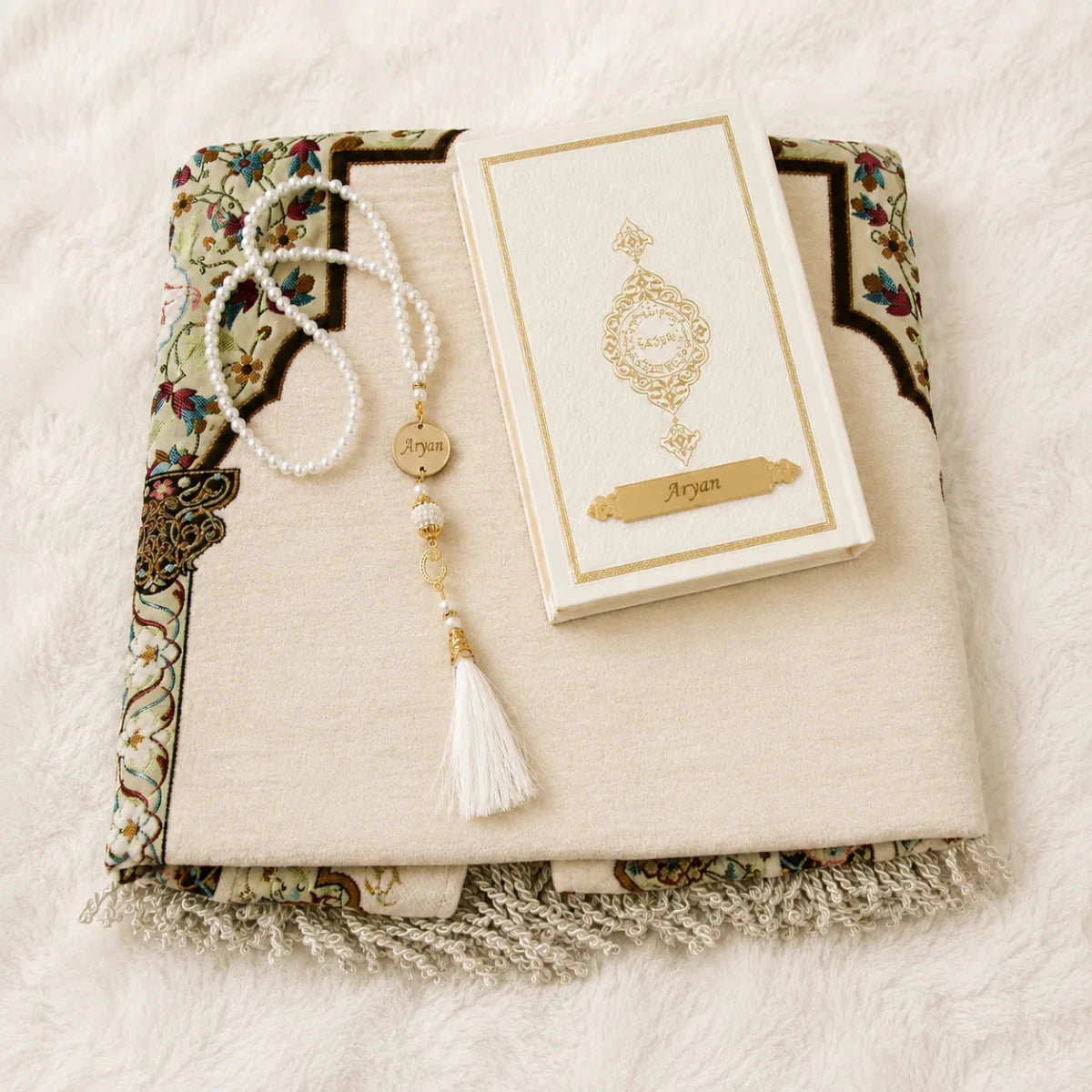 Personalized Quran and Prayer Mat Set for Islamic Gift White - ihvan