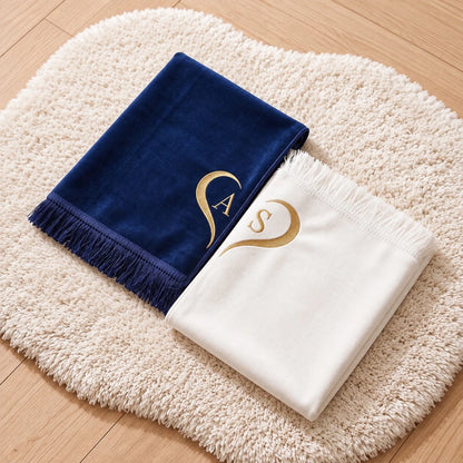 Personalized Velvet Couple Prayer Rug Set with Initials & Matching Heart Embroidery - ihvan