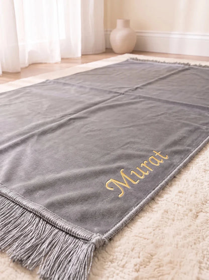 Personalized Velvet Prayer Rug & Tasbih Gift Set - ihvan