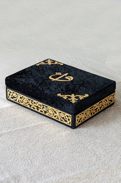 Personalized Velvet Quran Set with Plexiglass Elif - Vav Embellishments – Luxury Gift Box - ihvan