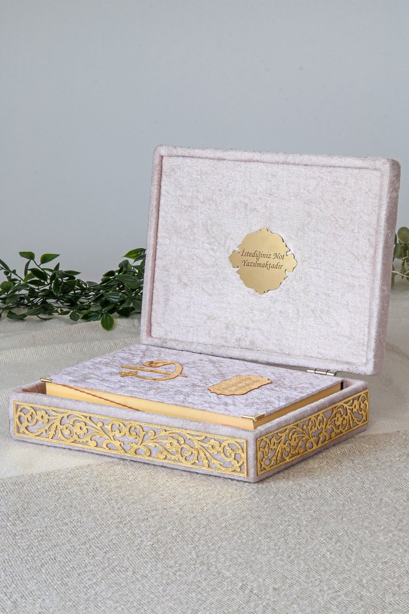 Personalized Velvet Quran Set with Plexiglass Elif - Vav Embellishments – Luxury Gift Box - ihvan