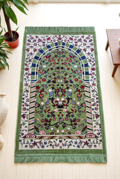 Ravza Pattern Velvet Prayer Rug – Inspired by Al - Masjid an - Nabawi, Soft Velour Texture - ihvan
