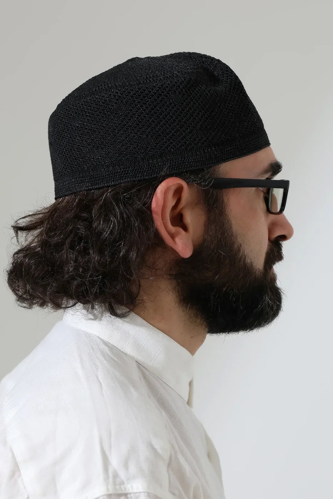 Structured Knitted Kufi Prayer Cap – Black