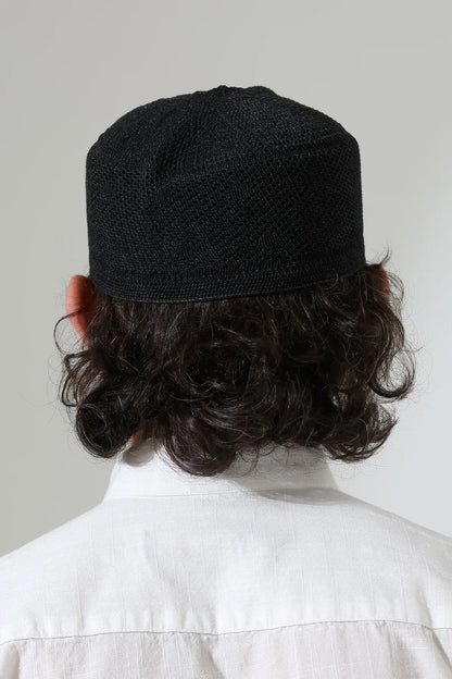 Structured Knitted Kufi Prayer Cap – Black
