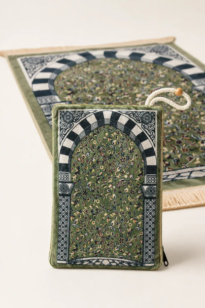 Portable Rawdah Patterned Velvet Prayer Mat with Carry Bag