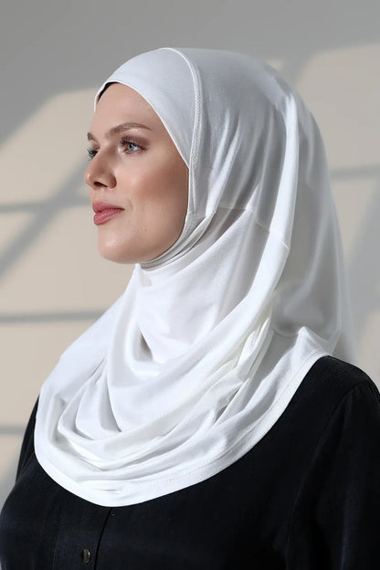 One-Piece Ready-to-Wear Prayer Hijab – Slip-On Modest Headscarf