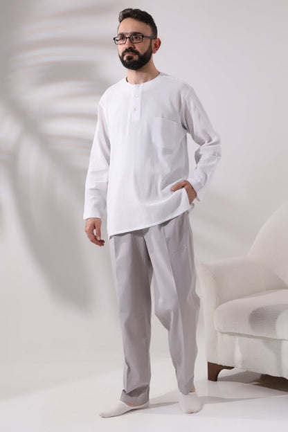 White Men's Relaxed Fit 3-Button Crew Neck Hajj and Umrah Shile Fabric Shirt - ihvan