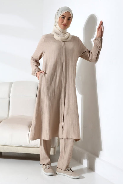 Women's Crepe Fabric Two-Piece Set with Hidden Zipper, Hajj/Umrah Outfit, Cream - ihvan