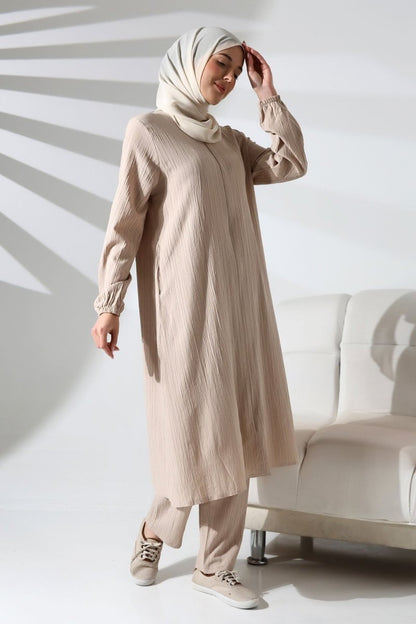 Women's Crepe Fabric Two-Piece Set with Hidden Zipper, Hajj/Umrah Outfit, Cream - ihvan