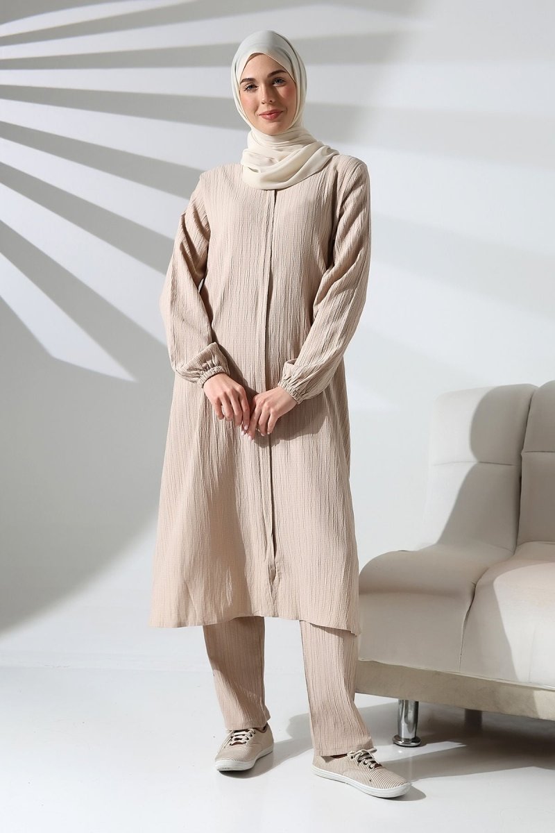 Women's Crepe Fabric Two-Piece Set with Hidden Zipper, Hajj/Umrah Outfit, Cream - ihvan