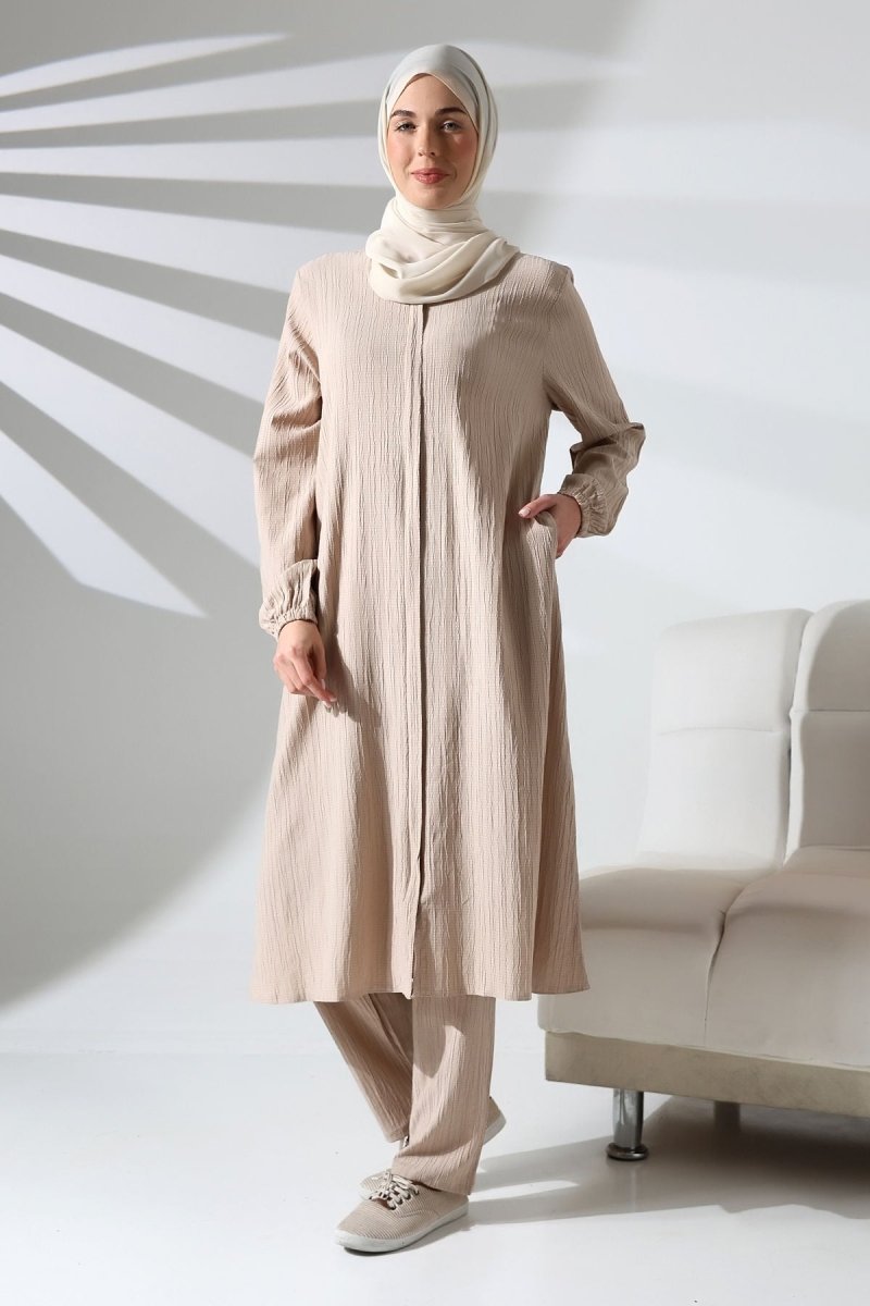 Women's Crepe Fabric Two-Piece Set with Hidden Zipper, Hajj/Umrah Outfit, Cream - ihvan