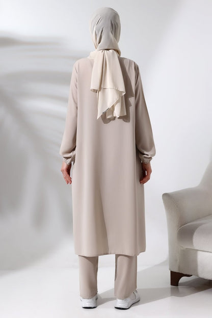 Women's Hajj and Umrah Hijab Two-Piece Set, Cream - ihvan