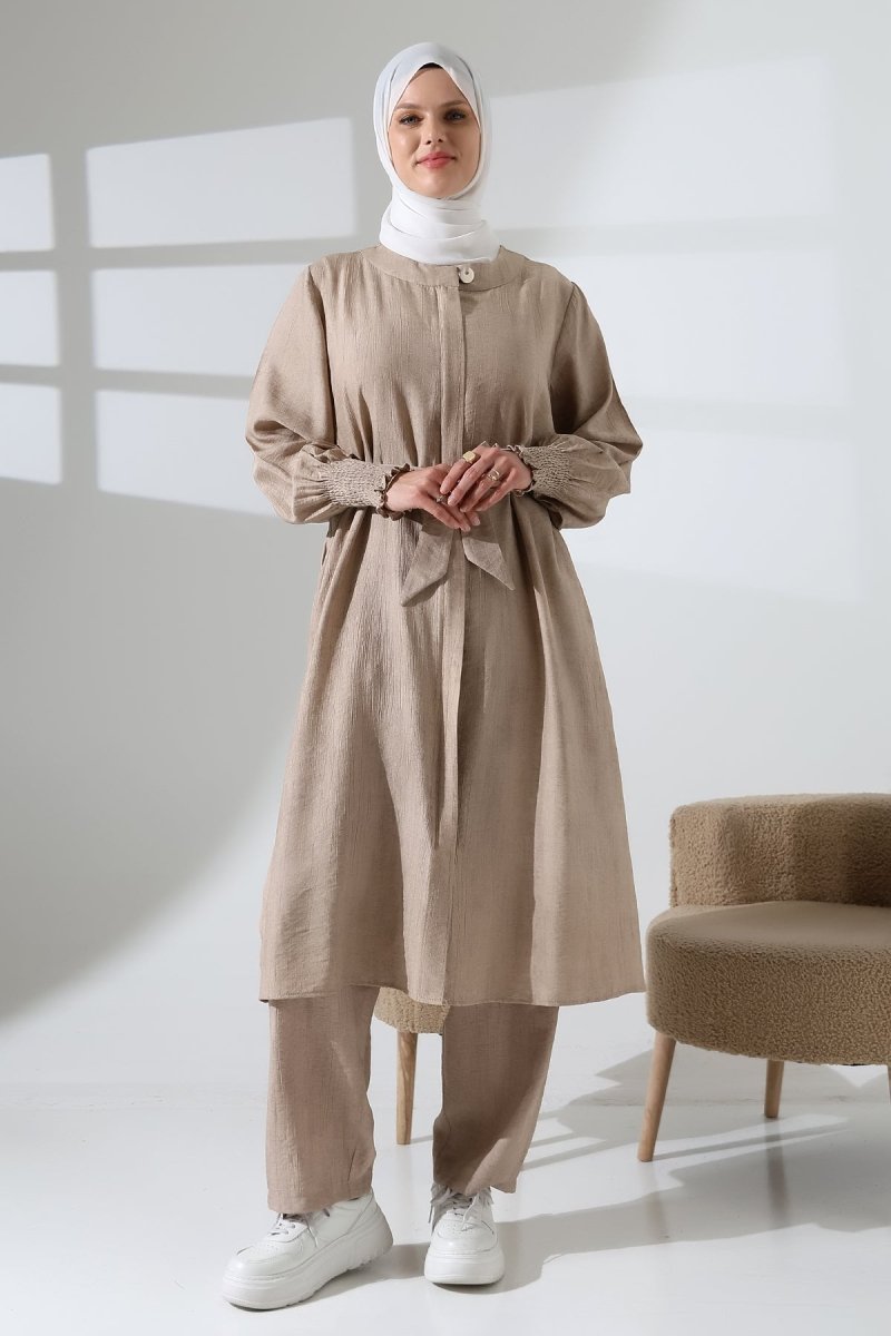 Women's Hidden Zipper, Side Slit, Gipeli Two-Piece Hijab Hajj/Umrah Outfit, Beige - ihvan