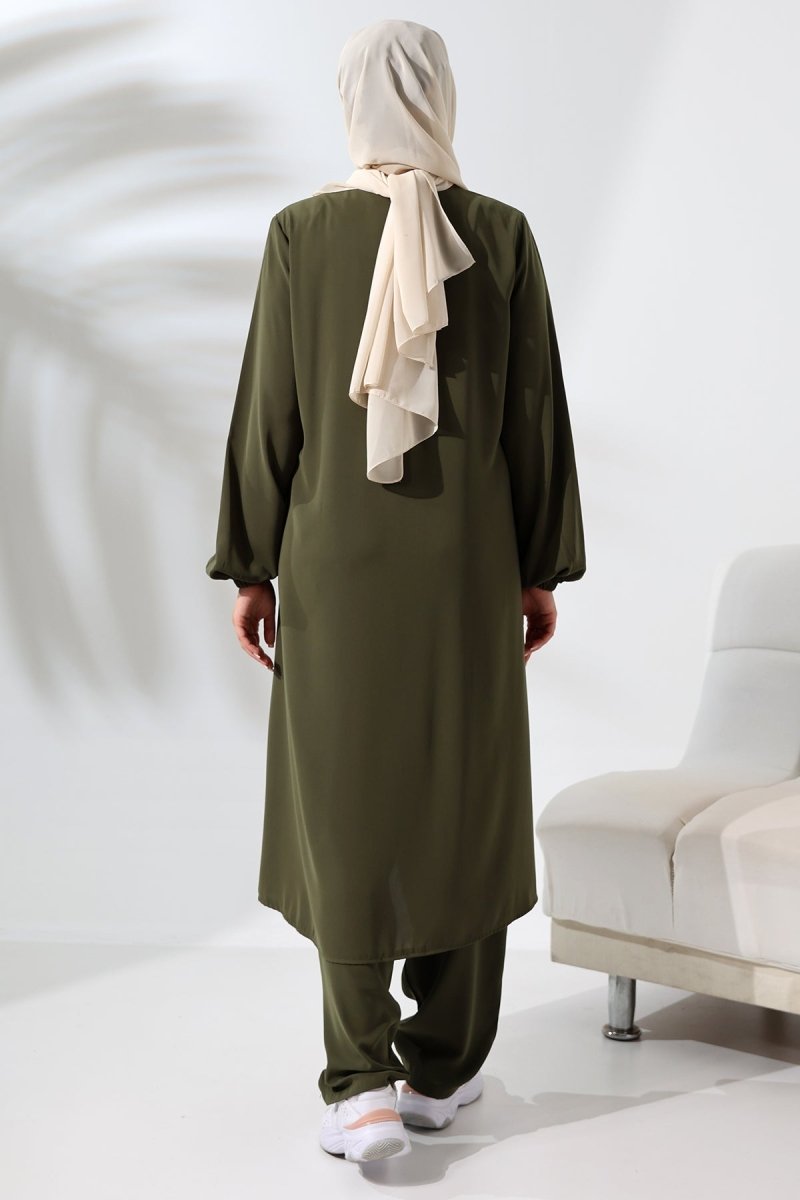 Women's Khaki Medina Silk Hajj and Umrah Hijab Two-Piece Set - ihvan