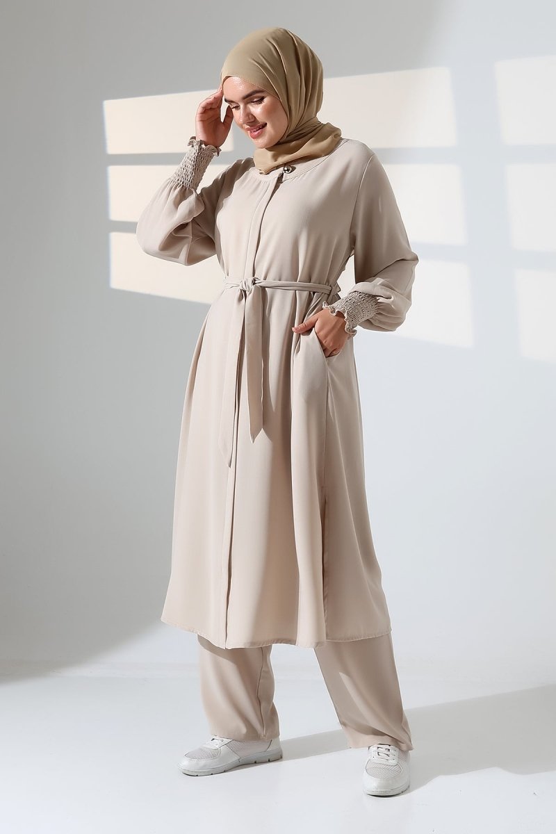 Women's Linen Hajj and Umrah Attire, Belted Hijab Two-Piece Set - Cream - ihvan