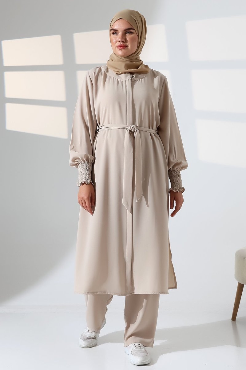 Women's Linen Hajj and Umrah Attire, Belted Hijab Two-Piece Set - Cream - ihvan