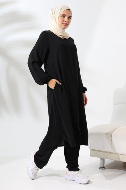 Women's Medina Silk Hajj and Umrah Hijab Two-Piece Set - Black - ihvan