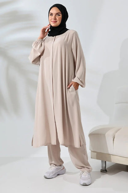 Women's Medina Silk Hajj and Umrah Hijab Two-Piece Set - Cream - ihvan