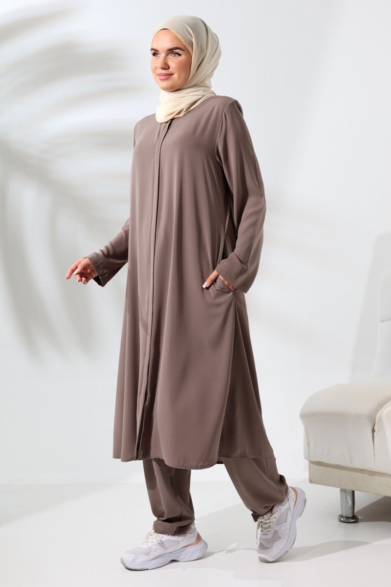 Women's Medina Silk Hajj and Umrah Hijab Two-Piece Set - Milky Coffee - ihvan