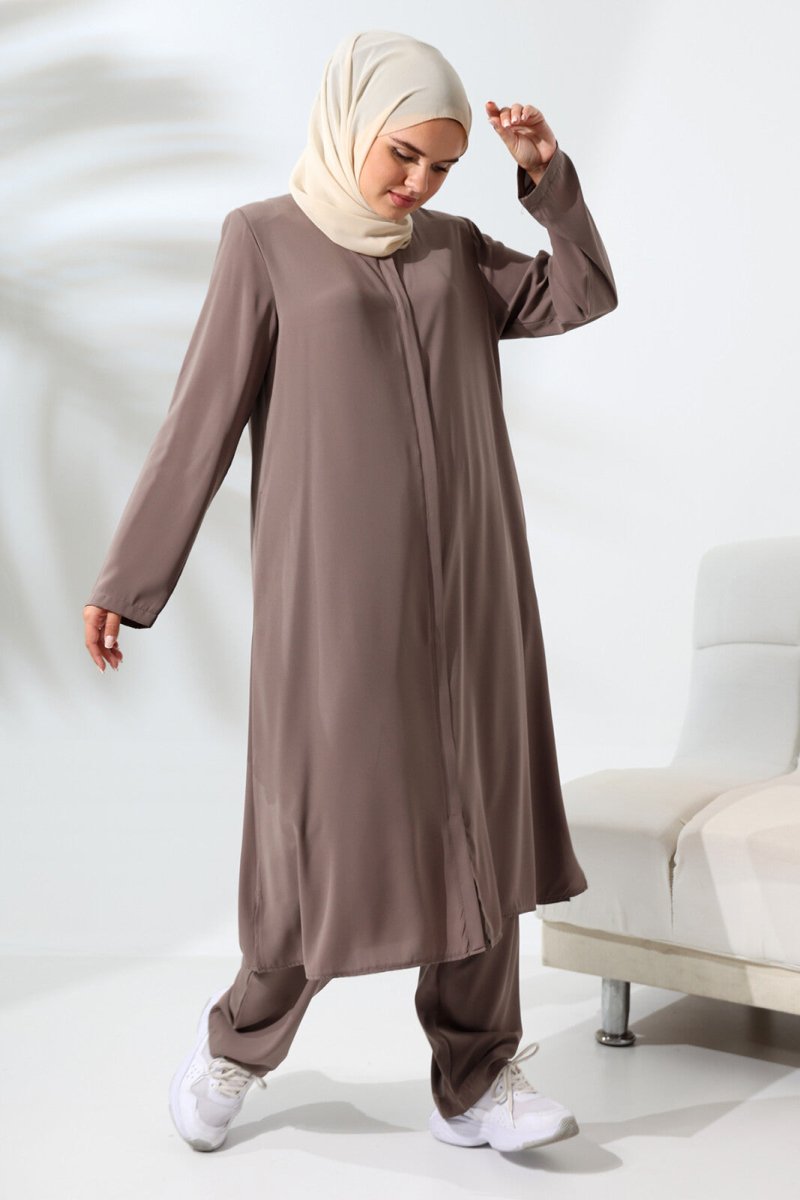 Women's Medina Silk Hajj and Umrah Hijab Two-Piece Set - Milky Coffee - ihvan
