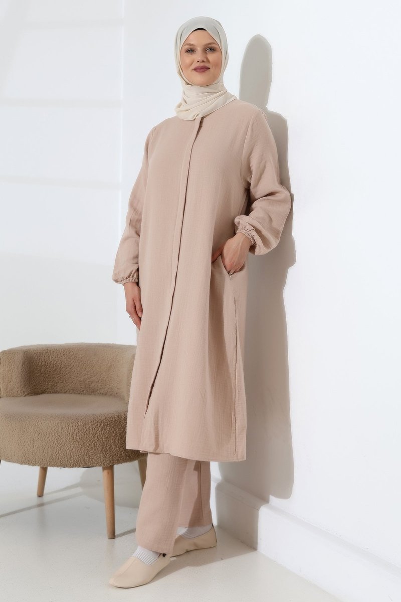 Women's Muslin Zip-Up Hijab Two-Piece Set Cotton Hajj and Umrah Outfit Beige (VSN) - ihvan